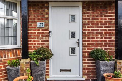 23 Merland Rise, Epsom, KT18 5RY