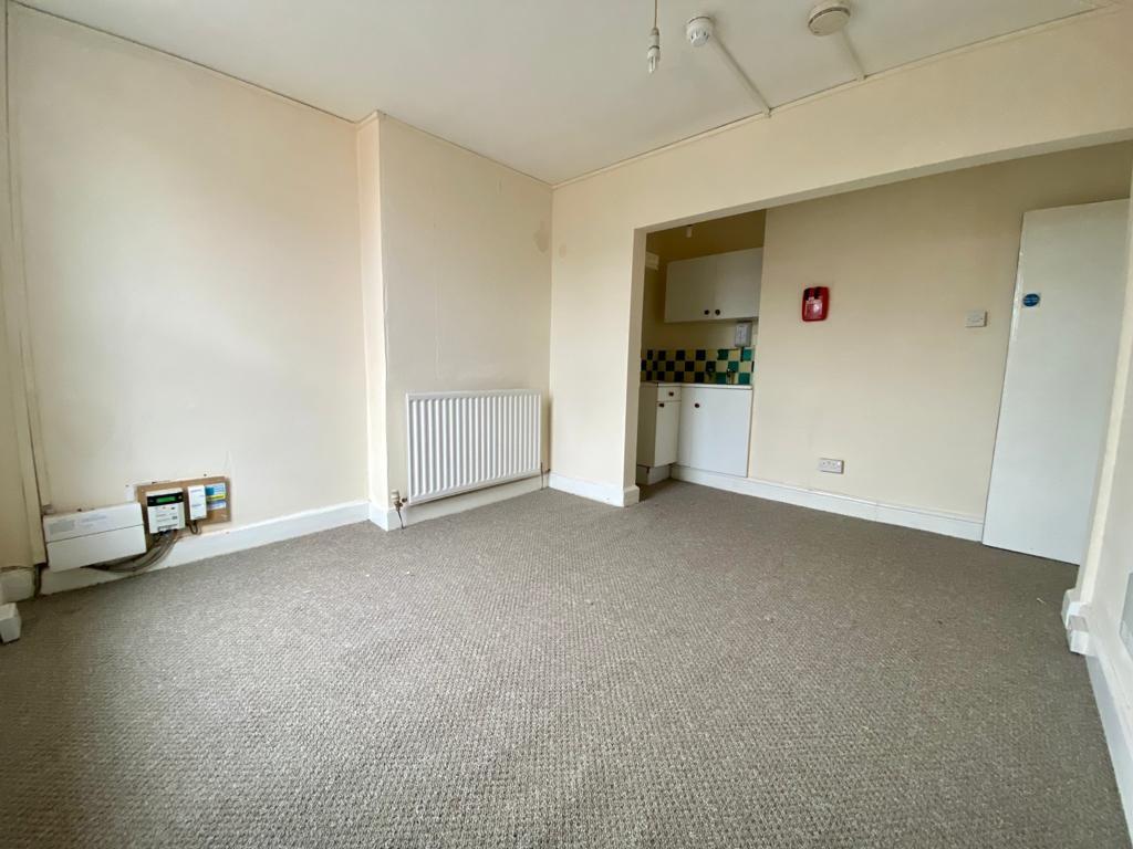 Great Hales Street, Market Drayton 1 bed apartment £350 pcm (£81 pw)