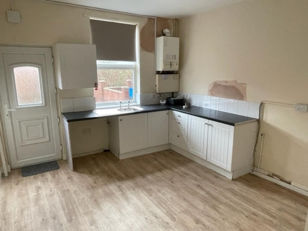Victoria Street,Mexborough,S64 2 bed terraced house £75,000