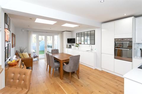 32 Windmill Street, Bushey Heath, Bushey, WD23 1NB