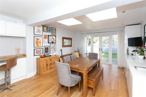 32 Windmill Street, Bushey Heath, Bushey, WD23 1NB