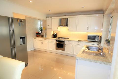7 Orchard Avenue, Feltham, TW14 9RD