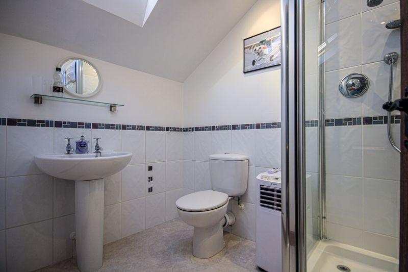 Office en-suite