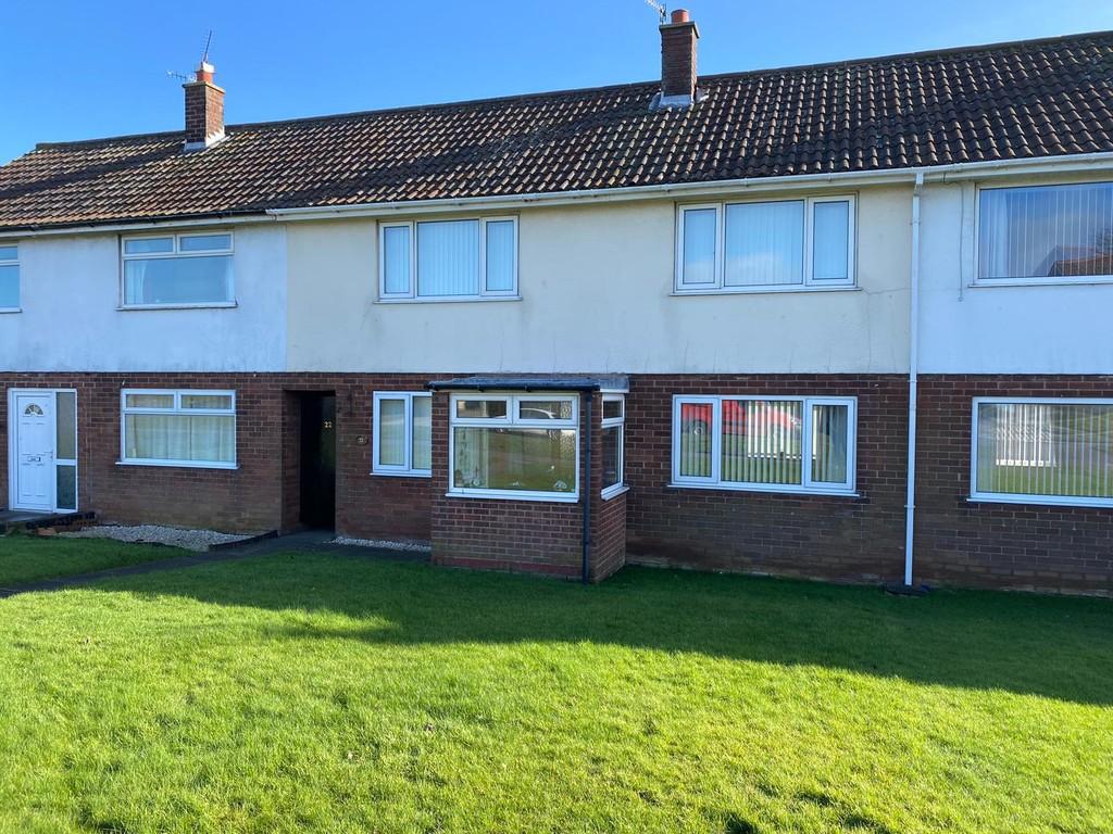Eastway, Eastfield, Scarborough 3 bed terraced house £135,000