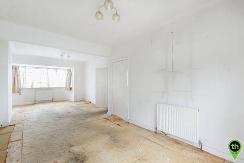 42 Aldridge Avenue, Edgware, HA8 8TA