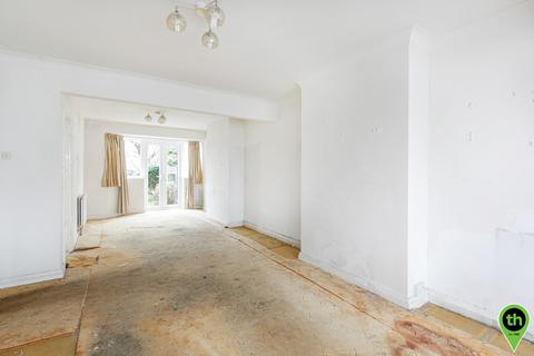 42 Aldridge Avenue, Edgware, HA8 8TA