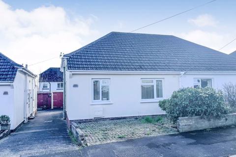 12 Brookside Crescent, Exeter, EX4 8NF