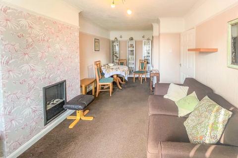12 Brookside Crescent, Exeter, EX4 8NF