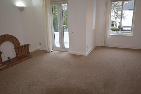 2 bedroom flat to rent, Surrey Road, Bournemouth