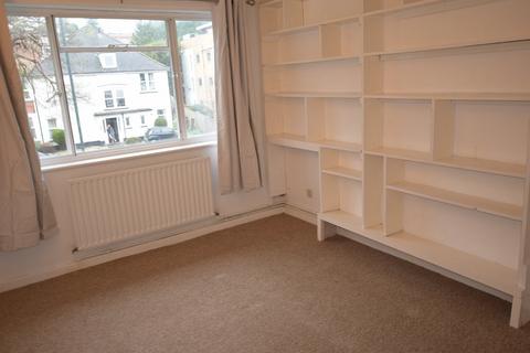 2 bedroom flat to rent, Surrey Road, Bournemouth