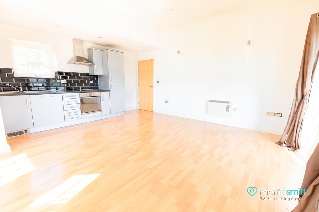 City View Holywell Heights, Wincobank, S4 8AG Viewing Advised 2 bed apartment £115,000