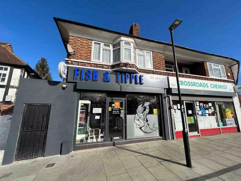 Staines Road, Twickenham Shop £1,850 pcm (£427 pw)