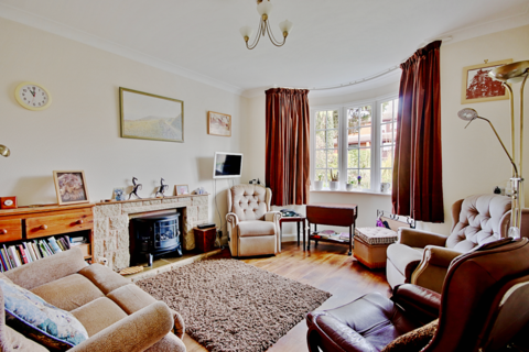 134 Battenhall Road, Worcester, WR5 2BT