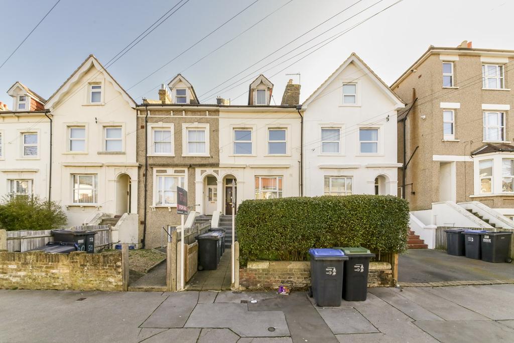 Clyde Road, Croydon, CR0 2 bed flat £300,000