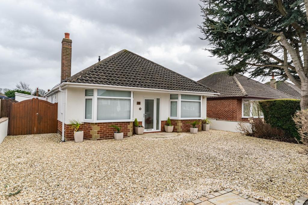 St Albans Road, Lytham St Annes, FY8 2 bed detached bungalow £275,000