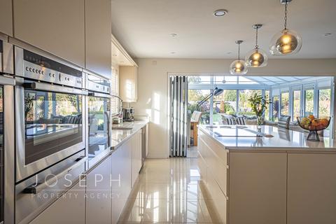 163 Tuddenham Road, Ipswich, IP4 2TF