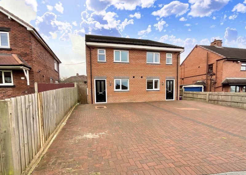 Beaconsfield Drive, Blurton 3 bed semidetached house for sale £185,000