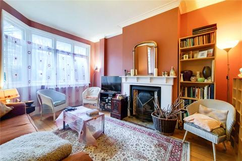 2 The Gardens, London, N8 7PL