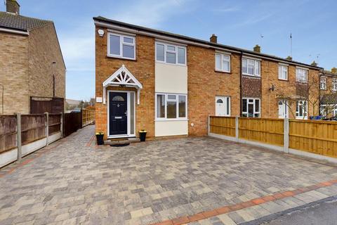 65 Martin Road, Aveley, South Ockendon, RM15 4TS