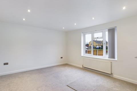 65 Martin Road, Aveley, South Ockendon, RM15 4TS