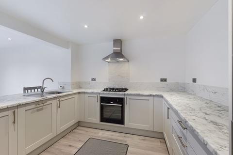 65 Martin Road, Aveley, South Ockendon, RM15 4TS