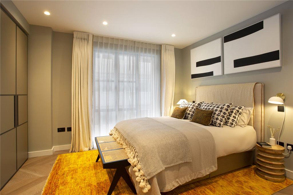 Apartment 16