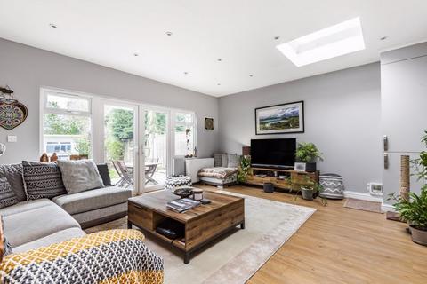 32 Addison Road, Caterham, CR3 5LR