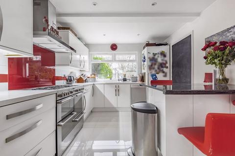 32 Addison Road, Caterham, CR3 5LR