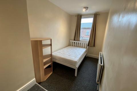 4 bedroom house share to rent, Queens Road, City Centre