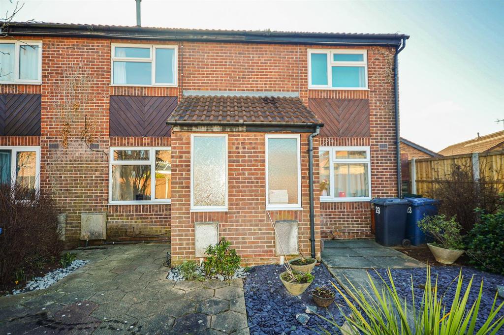 Northwold Avenue West Bridgford... 2 bed townhouse £795 pcm (£183 pw)
