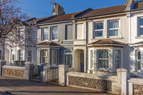 16 Queen Street, Worthing, BN14 7BJ
