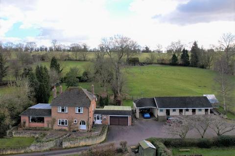 4 bedroom detached house for sale - Southam Road, Napton, Southam