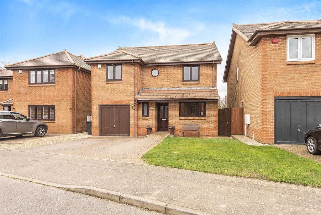 Derwent Road, Harpenden 4 bed detached house £995,000
