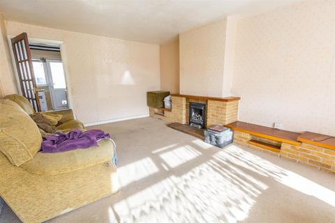 1 Stanway Close, Nottingham, NG3 7HA