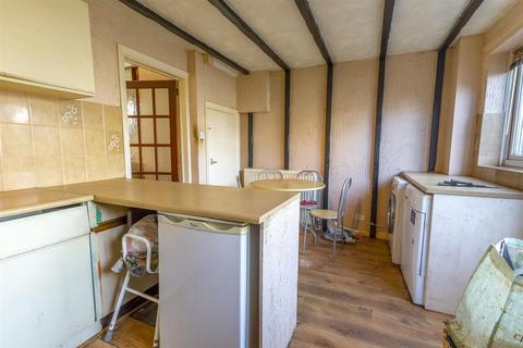 1 Stanway Close, Nottingham, NG3 7HA