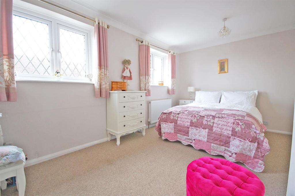 Bedroom 2.jpg