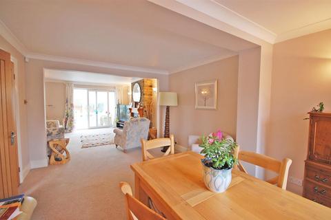 11 New Road, Rayne, Braintree, CM77 6TG