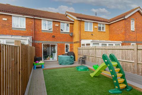 13 Chiltern Close, Worcester Park, KT4 8LW