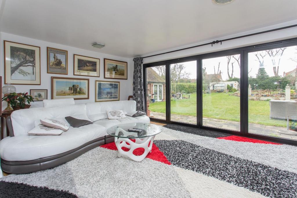 Shakespeare Road, Birchington 4 bed detached house £849,500