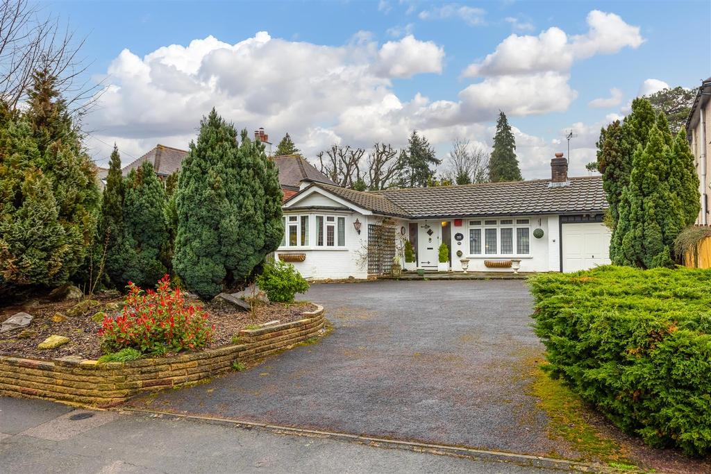 Burdon Lane, Cheam, Sutton 2 bed detached bungalow £875,000
