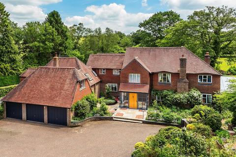 8 bedroom detached house for sale - Square Drive, Haslemere
