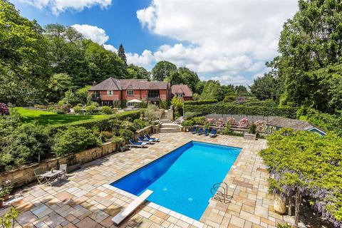 8 bedroom detached house for sale - Square Drive, Haslemere