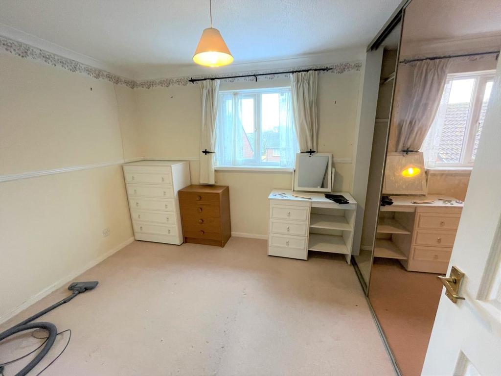 Bedroom One.jpeg