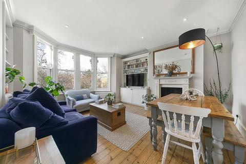 Flat C, 20 Raleigh Gardens, London, SW2 1AD