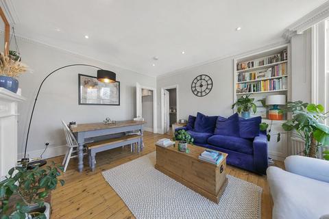 Flat C, 20 Raleigh Gardens, London, SW2 1AD