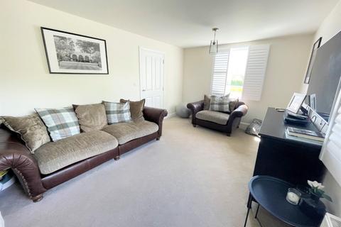 3 bedroom semi-detached house for sale - Ayton Meadows, Nunthorpe, Middlesbrough