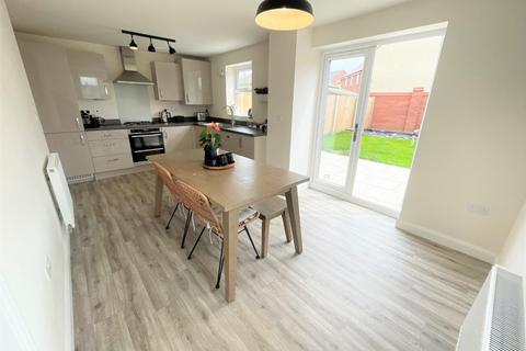 14 Ayton Meadows, Nunthorpe, Middlesbrough, TS7 0AY