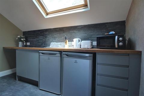Flat 4, 25 Brunswick Square, Gloucester, GL1 1UN