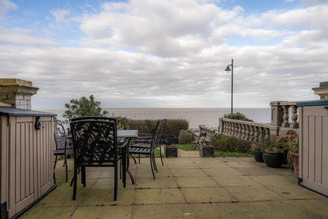 Basement Flat, 39 Central Parade, Herne Bay, CT6 5HZ