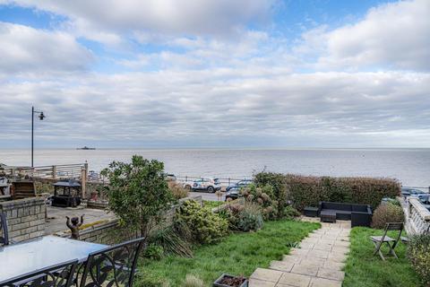Basement Flat, 39 Central Parade, Herne Bay, CT6 5HZ
